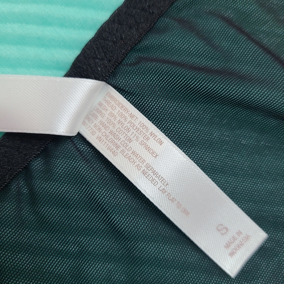 VTG Gilligan & O'Malley Pretty Mesh Embroidered Bikini Panty Size Sm - Picture 5 of 6